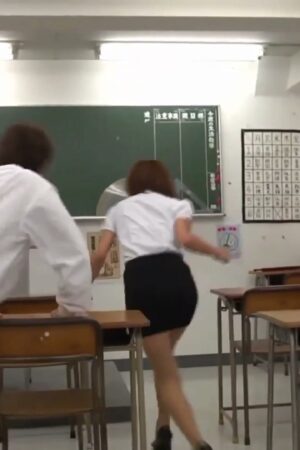 Kurumi Morinaga JUX-262: Sữa tràn, va chạm mãnh liệt không kiềm chế