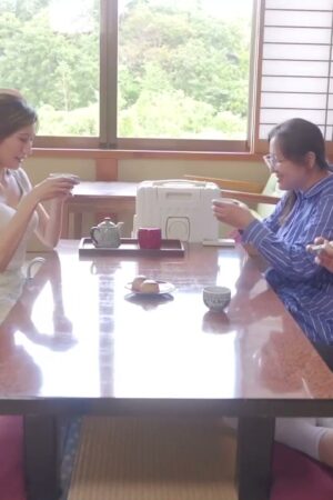Julia và CJOD-457: Đắm chìm trong suối nước nóng cuồng nhiệt