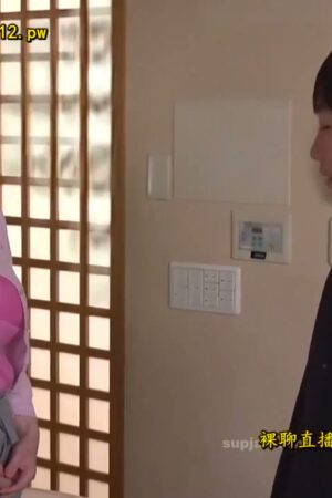 Juri Yamaguchi và MEYD-768: Mẹ chồng phát cuồng, nhìn con rể chịch con gái đến rên rỉ
