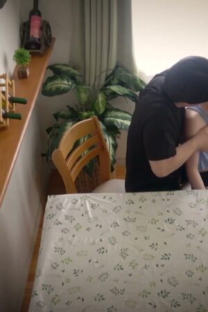 Kuroshima và URE-127: Đêm hoang dại, va chạm bùng nổ không kiềm chế