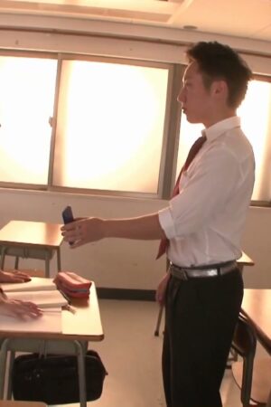 Beni Ito và SNIS-345: Khoảnh khắc nóng bỏng, va chạm không kiềm chế