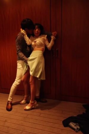 Kirara Asuka SNIS-615: Đêm hoang dại không lối thoát, va chạm trần trụi bùng cháy