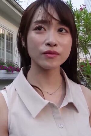 Yuri HMDNV-770: Cô vợ trẻ hoang dại bùng nổ đam mê không lối thoát