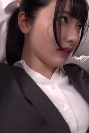 Nao Satsuki bùng cháy trong START-298: Thân thể rên xiết dưới va chạm không ngừng