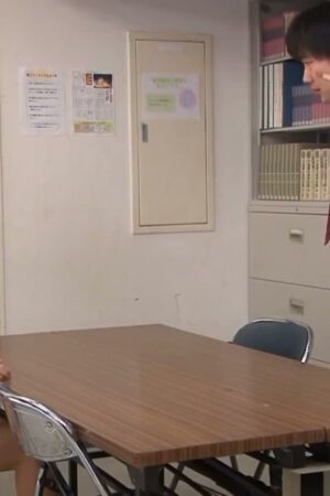 Anri Okita bùng cháy cùng MIDE-095: Va chạm nảy lửa, không kiềm chế