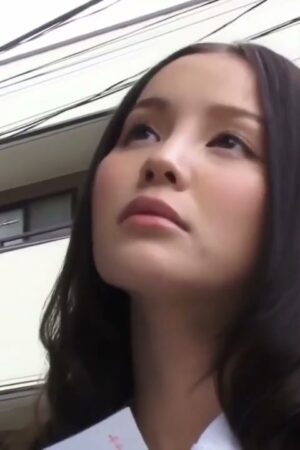 Emiri Okazaki và MIDE-113: Cuồng nhiệt bùng cháy, va chạm không kiềm chế