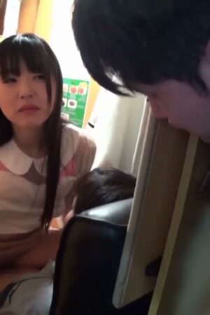 Tsubomi bùng nổ cùng MIDE-232: Va chạm mãnh liệt, không kiềm chế!