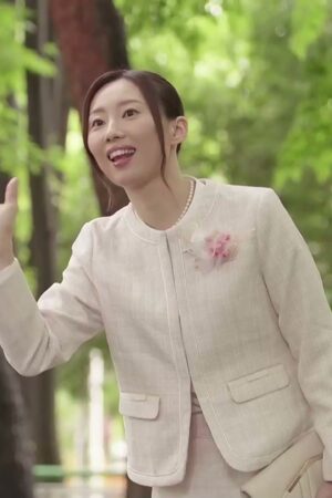 Rinka Ono JUQ-952: Quà tốt nghiệp nóng bỏng từ mẹ kế hoang dại