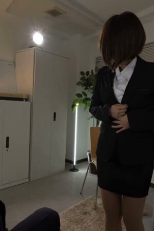 Riko Hoshino bùng nổ hoang dại trong START-448: Cô nàng công sở lột xác, va chạm không ngừng nghỉ
